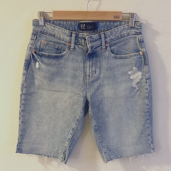 GAP Bermuda Shorts Light Blue Wash Distressed Size 4/27 - Picture 4 of 12